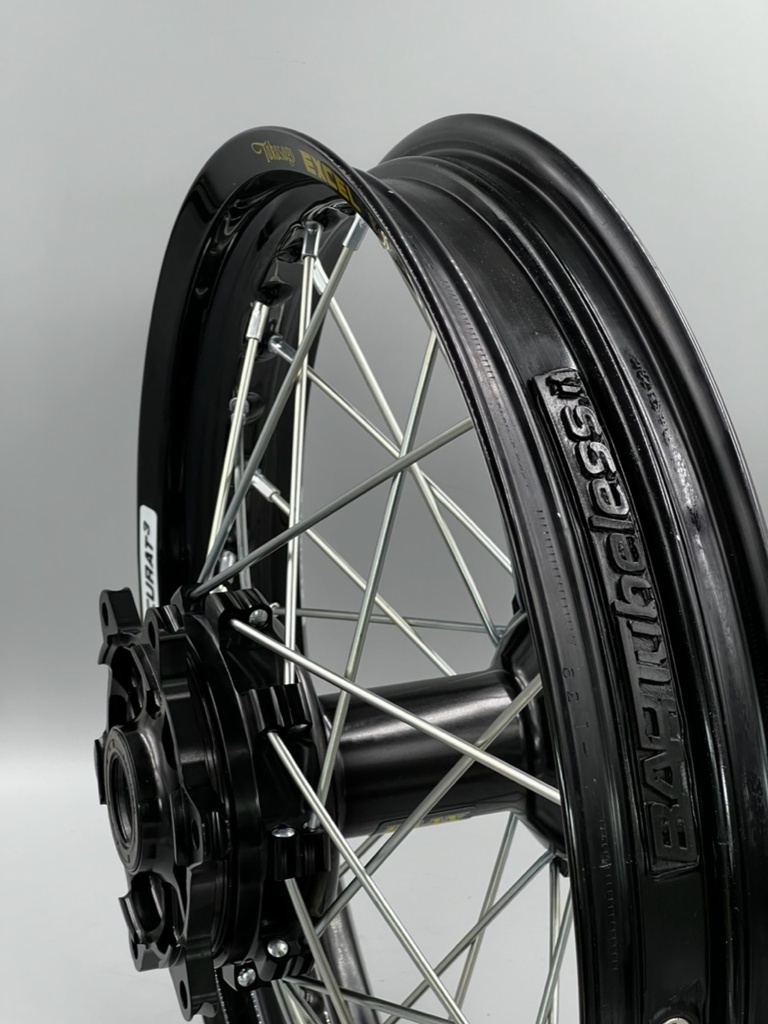 MWhells21 by Seurat3 - Roue complète arrière (18pouces) pour KTM 790/890 Adventure